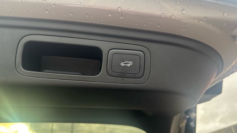 MG HS 1.5 T-GDI PHEV Trophy 5dr Auto Hatchback